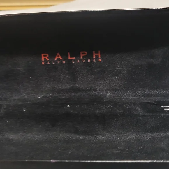 Sun glasses - Picture 2 of 7